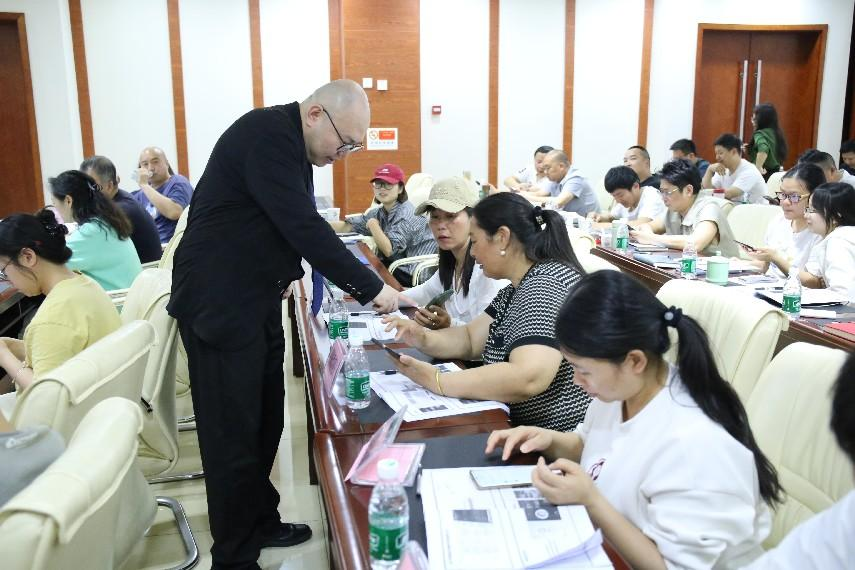 【园区动态】智创未来  科技赋能 —四川岷江物流有限公司工会举办产业改革技能提升培训会